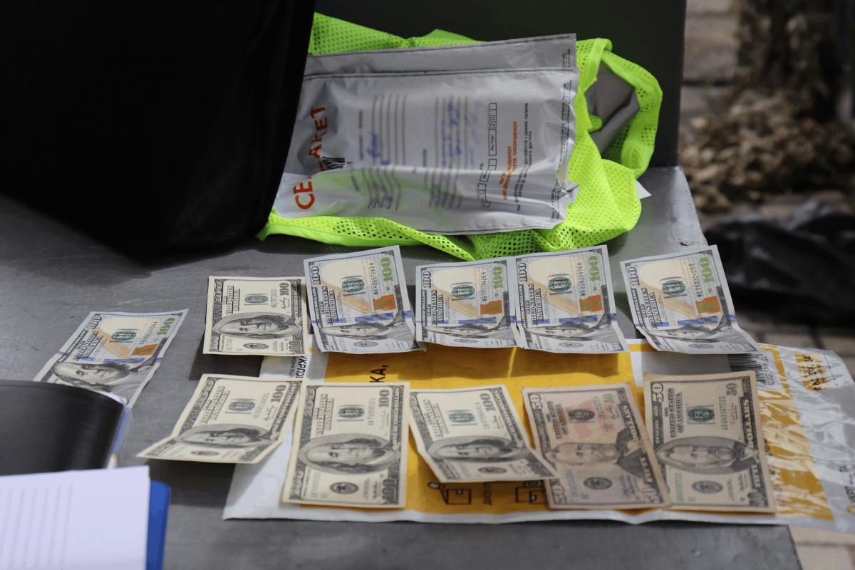 The woman was promised another 4,000 dollars after handing over the child / photo by the police of Zakarpattia Oblast The woman was promised another 4,000 dollars after handing over the child / photo by the police of Zakarpattia Oblast
