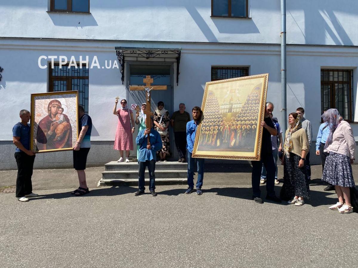 Ситуація біля Києво-Печерської Лаври / фото Страна Ситуація біля Києво-Печерської Лаври / фото Страна