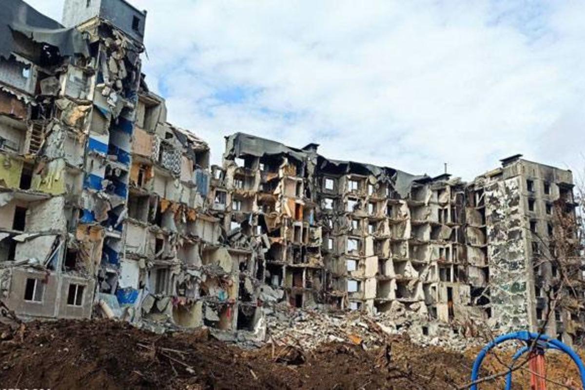 В Мариуполе найдено немало ликвидированных россиян, поделились в городском совете / фото t.me/mariupolrada
