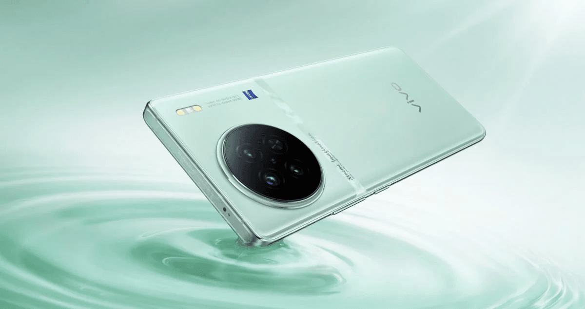 Vivo X90s – смартфон с самым плавным интерфейсом в 2023 году / фото Vivo Vivo X90s – смартфон с самым плавным интерфейсом в 2023 году / фото Vivo