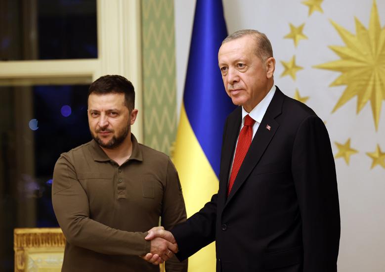 Турция подчеркнет поддержку Украины во время визита Зеленского, - Reuters Турция подчеркнет поддержку Украины во время визита Зеленского, - Reuters