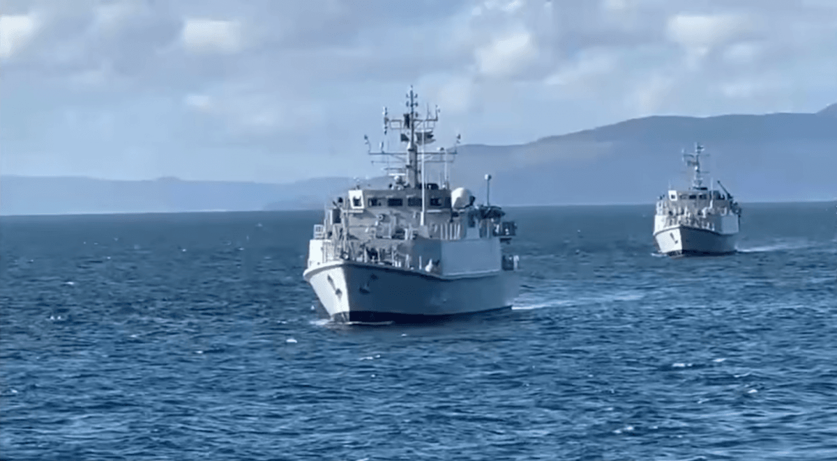 Противоминные корабли ВМС Украины класса Sandown "Черкассы" и "Чернигов" участвовали в учениях / скриншот Противоминные корабли ВМС Украины класса Sandown "Черкассы" и "Чернигов" участвовали в учениях / скриншот