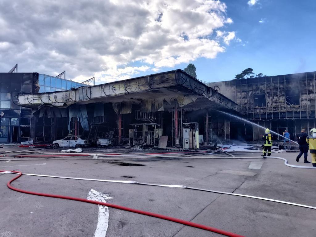 Поліція взялася за пожежу на АЗС у Києві / фото поліція Києва Поліція взялася за пожежу на АЗС у Києві / фото поліція Києва