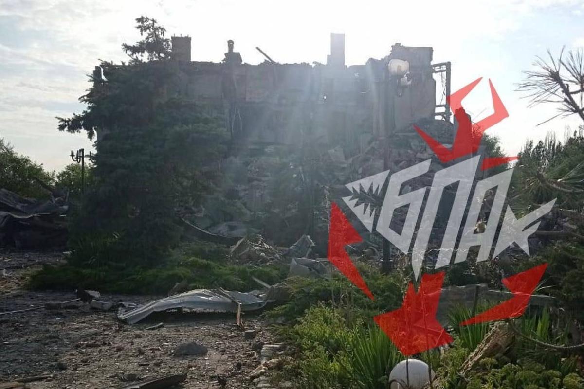 З'явилися кадри зруйнованого готелю "Дюна", де ліквідували генерала РФ Цокова / фото соціальні мережі З'явилися кадри зруйнованого готелю "Дюна", де ліквідували генерала РФ Цокова / фото соціальні мережі