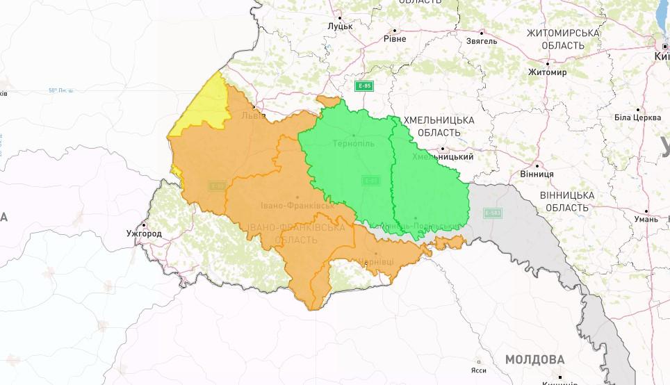 В Україні оголосили попередження через підтоплення / фото Укргідрометцентр В Україні оголосили попередження через підтоплення / фото Укргідрометцентр