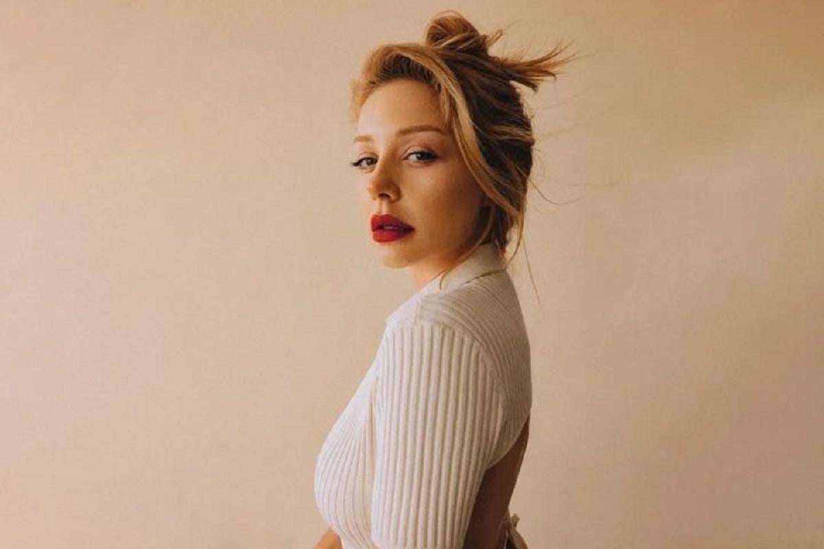 Тіна Кароль постала в стильному образі / instagram.com/tina_karol Тіна Кароль постала в стильному образі / instagram.com/tina_karol