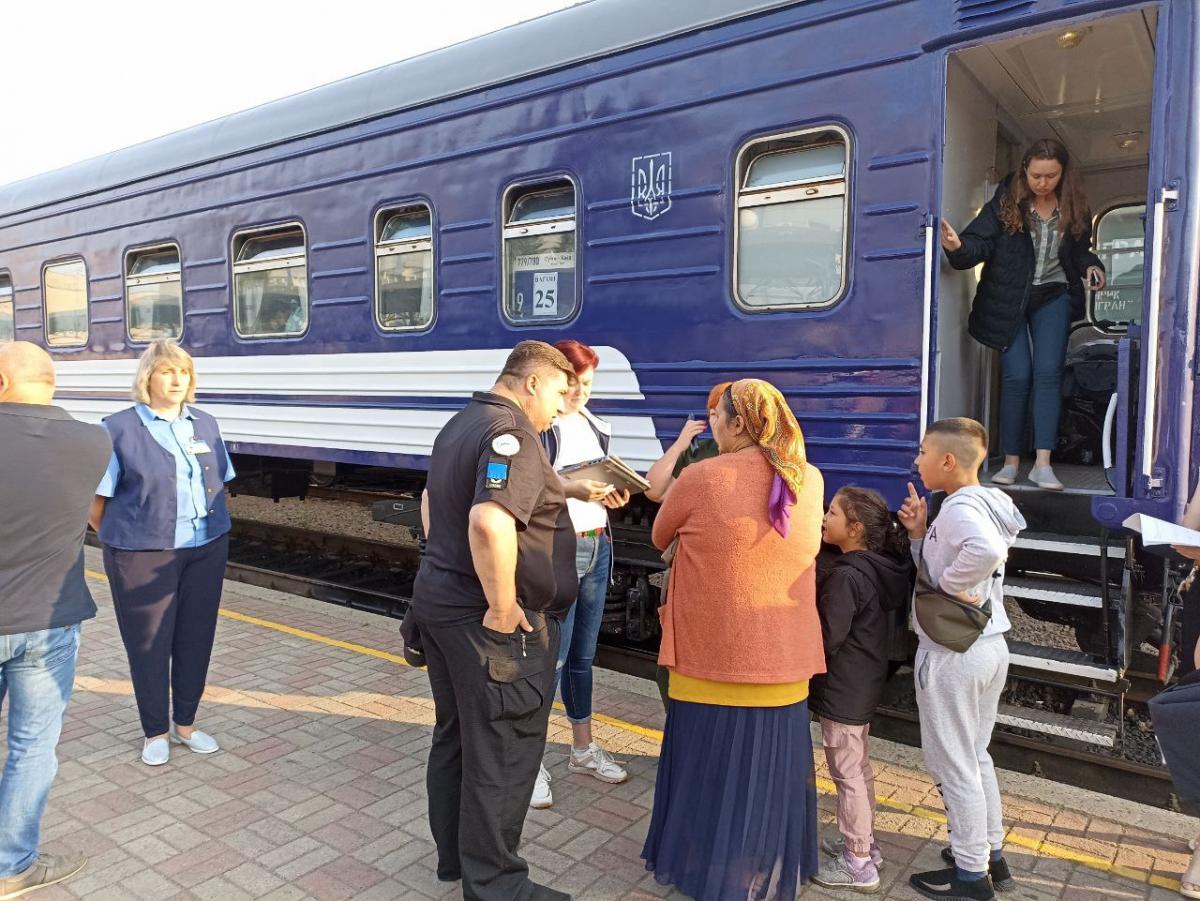 З 10 липня на Сумщині діє рішення про добровільну евакуацію з прикордонної зони / фото Віталія Кохана