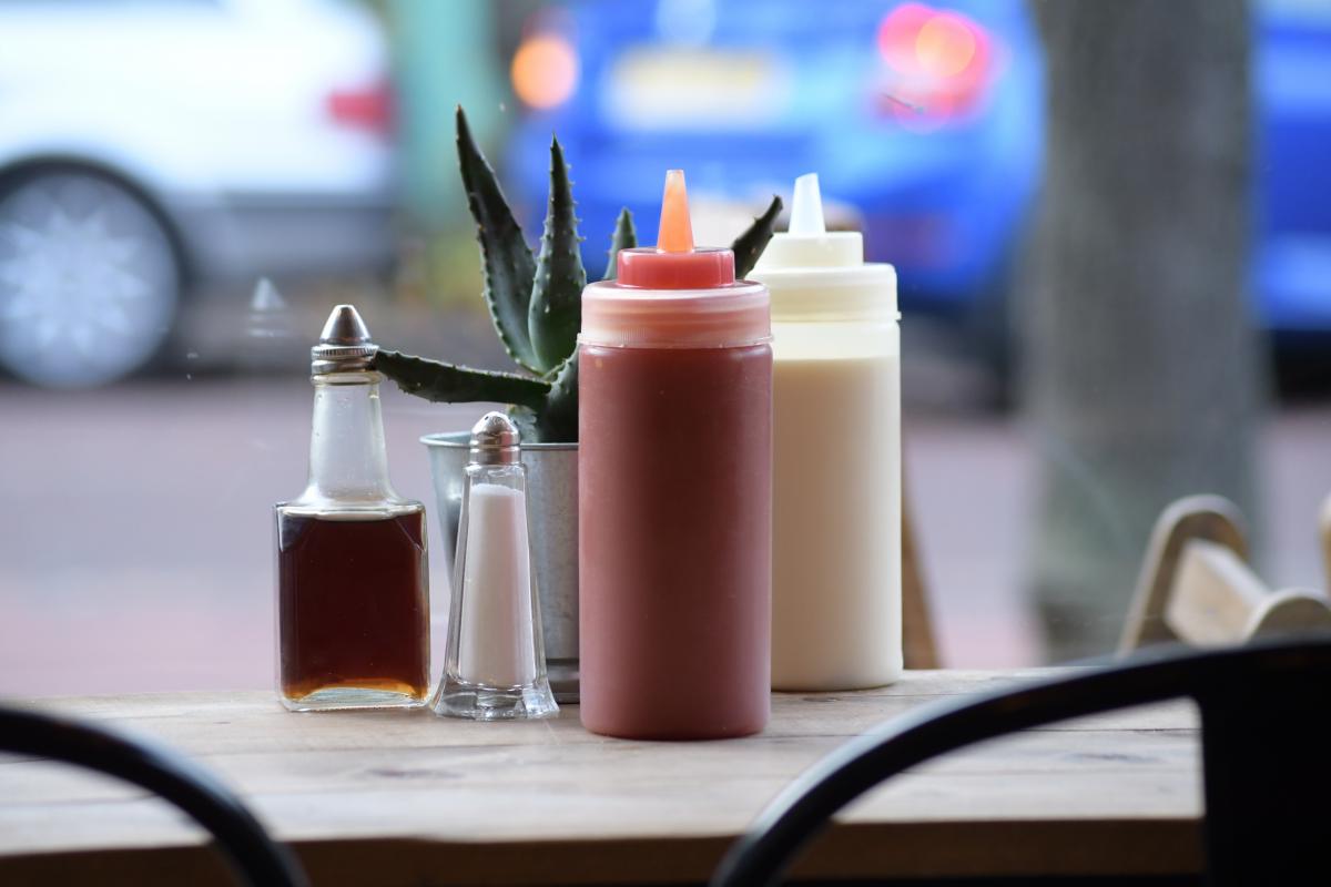 Де має зберігатися кетчуп / pixabay.com Де має зберігатися кетчуп / pixabay.com