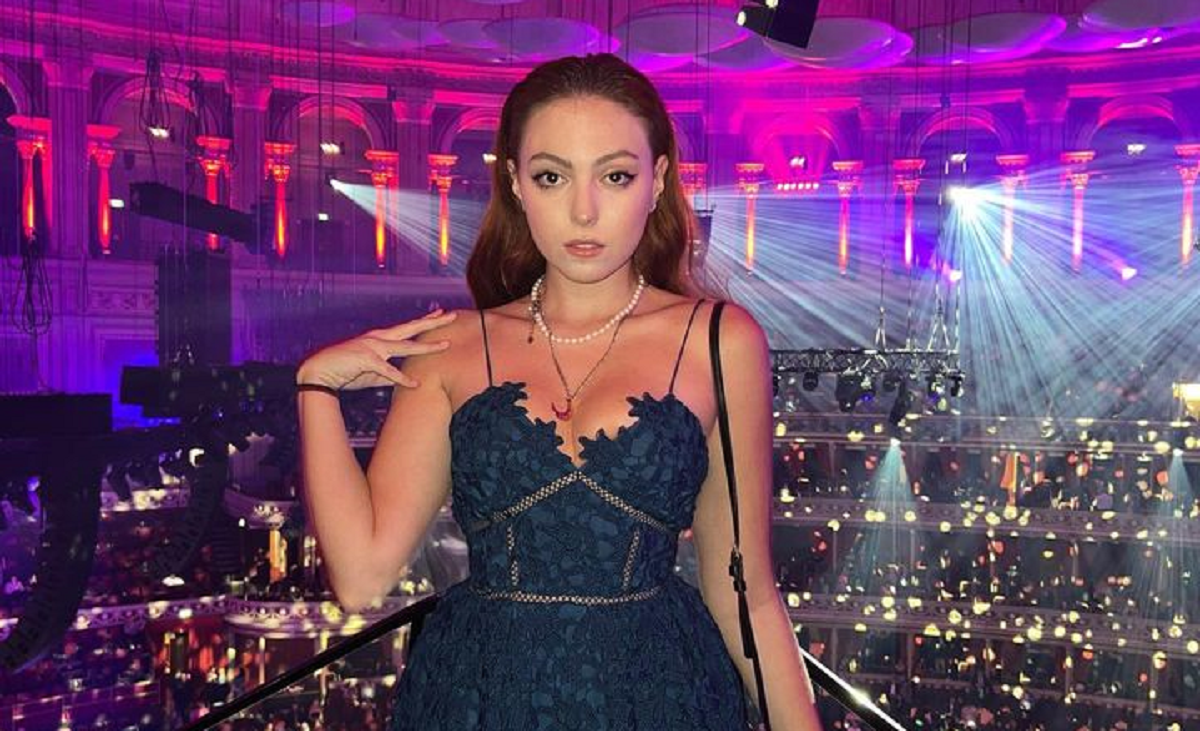 Маша Полякова впечатлила внешностью 11-летней сестры: "Уже такая ...
