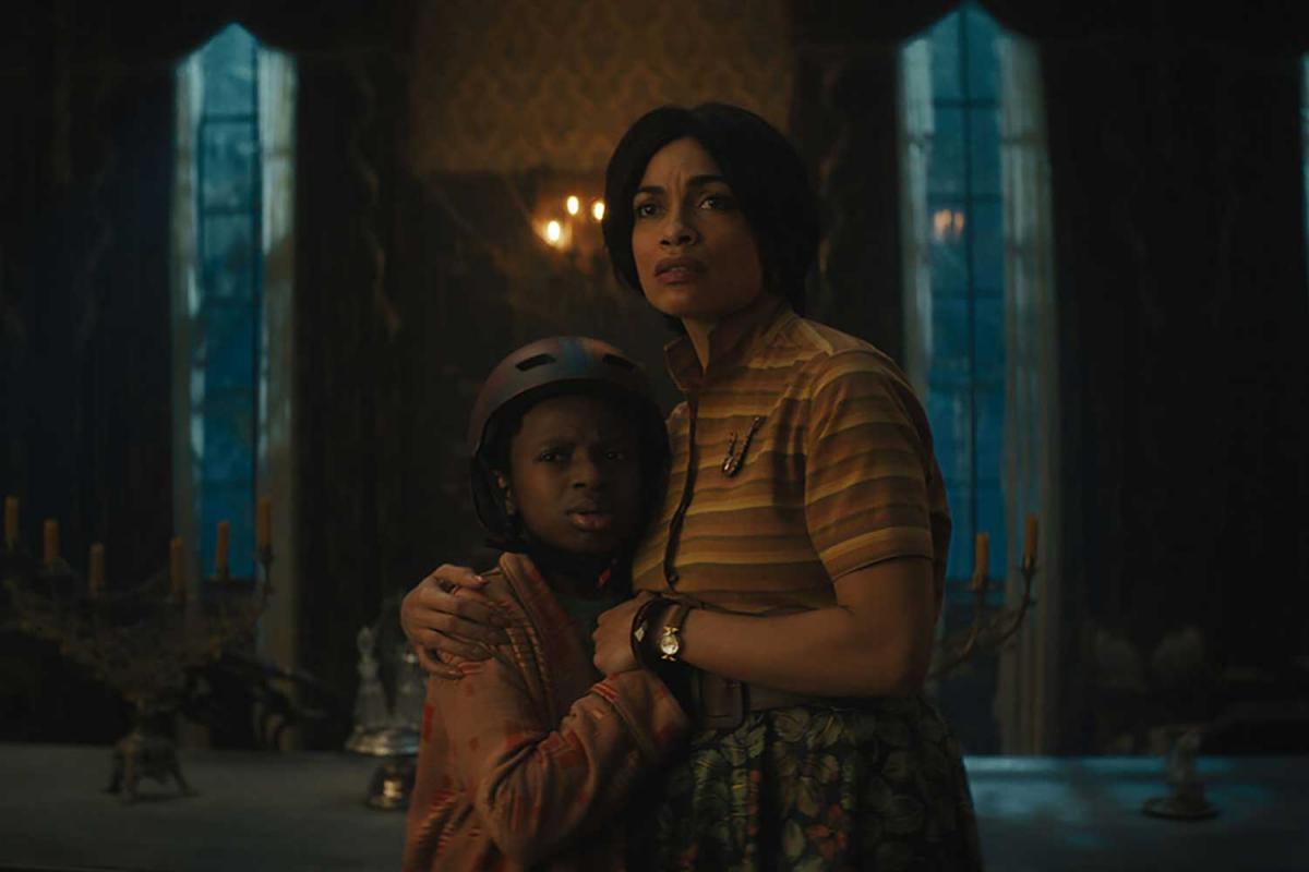 Кадр из фильма "Особняк с привидениями" / фото Walt Disney Pictures Кадр из фильма "Особняк с привидениями" / фото Walt Disney Pictures