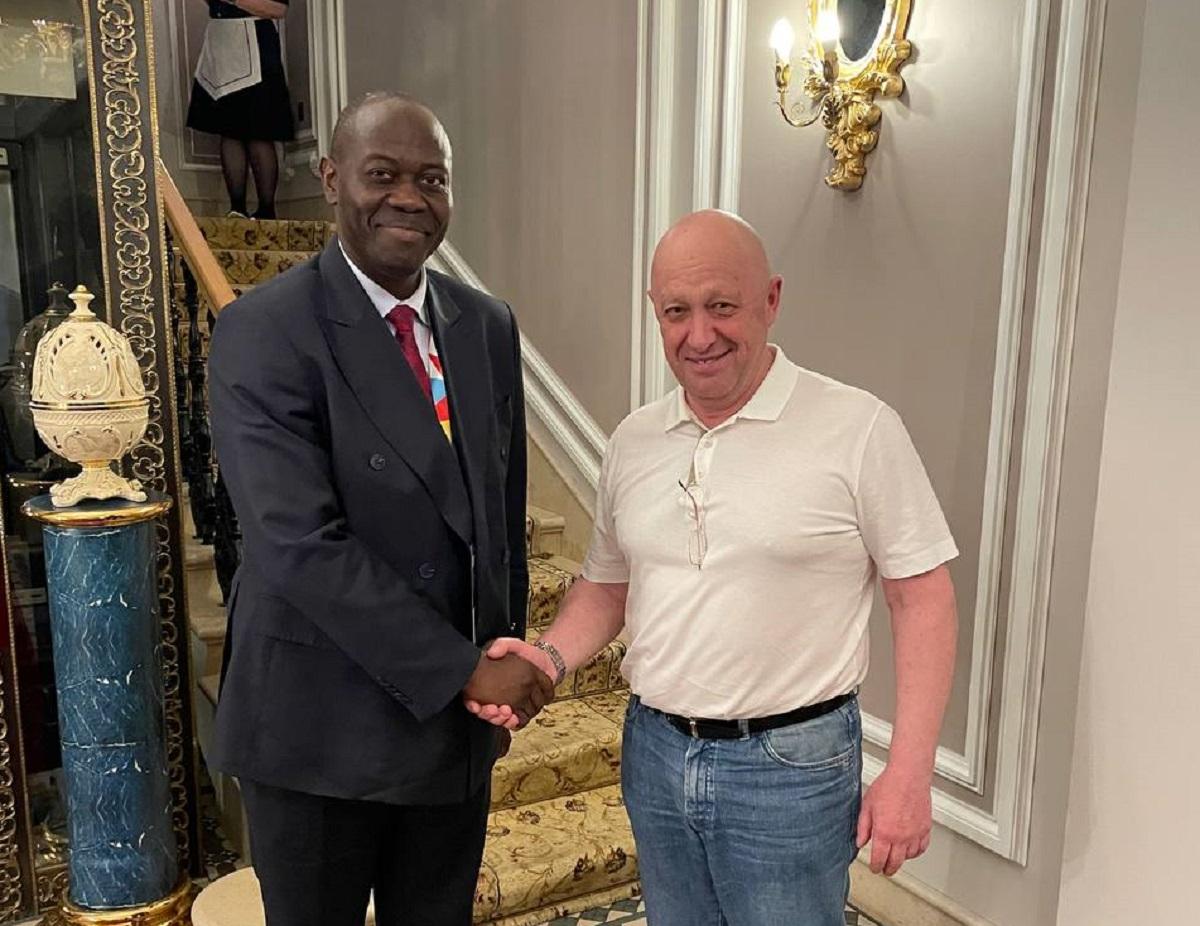 Стало відомо, що “зразник” Пригожин виграв від появи на путінському саміті / фото Dimitri Sytyi в Facebook Стало відомо, що “зразник” Пригожин виграв від появи на путінському саміті / фото Dimitri Sytyi в Facebook