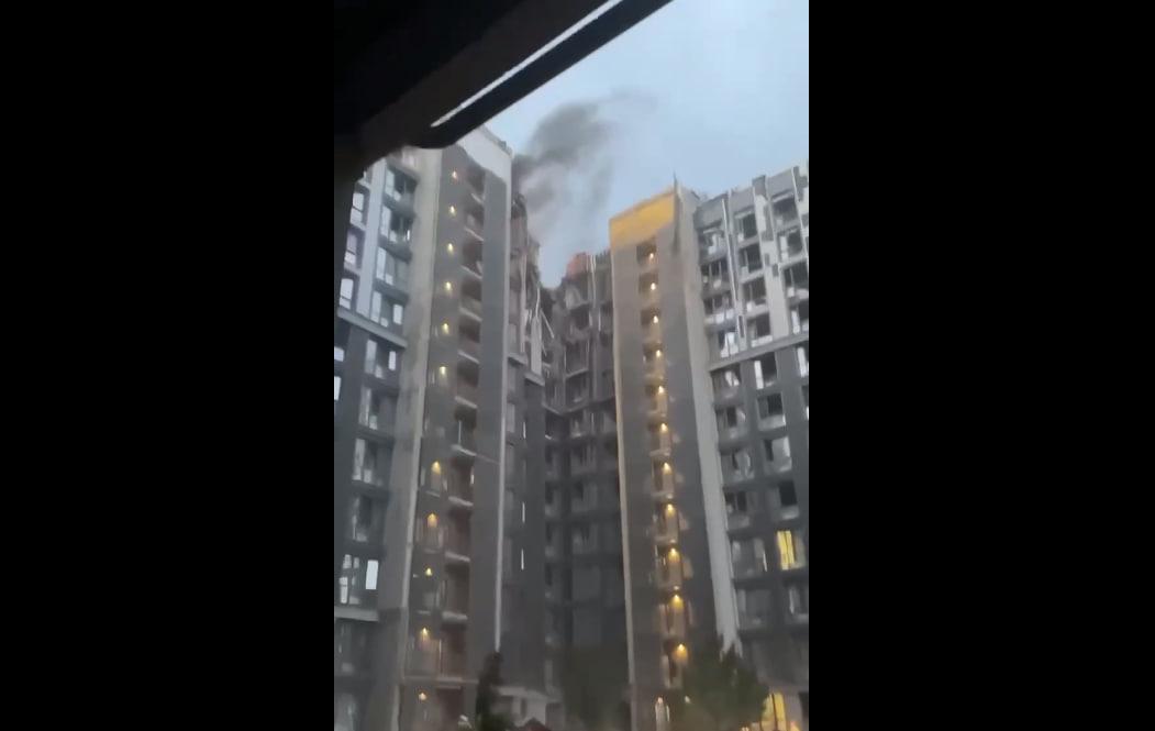 РФ вдарила по житловому будинку в Дніпрі / скриншот