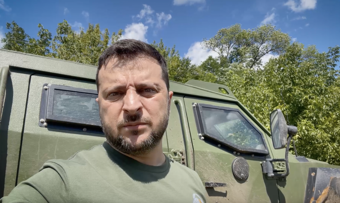 Зеленський відвідав військових на передовій / фото president.gov.ua Зеленський відвідав військових на передовій / фото president.gov.ua