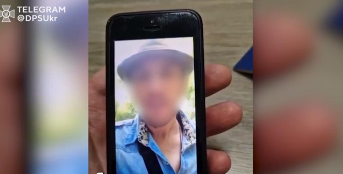 Народився в 'рагулятні': ДПСУ викрила українця, який мріяв про 'русский мир' (відео) Народився в 'рагулятні': ДПСУ викрила українця, який мріяв про 'русский мир' (відео)