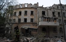Количество жертв удара по Львову возросло, на связь до сих пор не выходит целая семья
