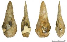 Археологи знайшли в Британії велику сокиру льодовикового періоду: її навіть важко підняти