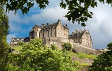 Красивіше, ніж Санторіні: чим вражає туристів найінстаграмніше місто Британії