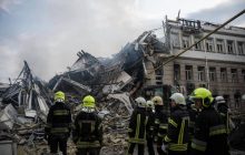 Ночной удар по Одессе: количество пострадавших возросло , среди них - спасатели