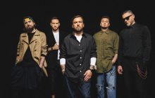 БЕЗ ОБМЕЖЕНЬ сняли новый клип "Дым" на берегу Атлантического океана (видео)