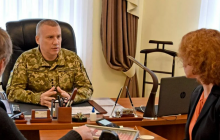 Иномарки, дома и земля: суд арестовал имущество семьи одесского экс-военкома Борисова