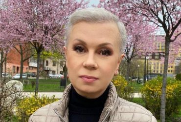 Алла Мазур ледь не розридалася через особливий подарунок від військових (фото)