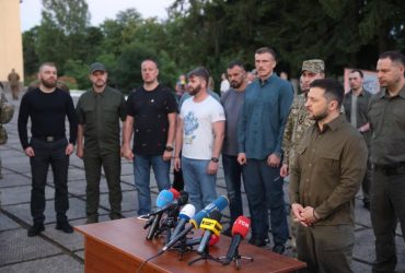 Скажем свое слово в бою: освобожденные командиры из Азовстали вернутся на фронт (видео)