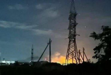 В оккупированной Новоалексеевке после прилета склад БК россиян детонировал до рассвета