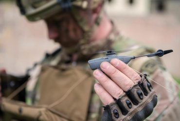 Помогут разведчикам: Норвегия отправит Украине 1000 БПЛА Black Hornet