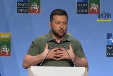 Зеленский ответил британскому министру, хотевшему щепотку благодарности Украины (видео)