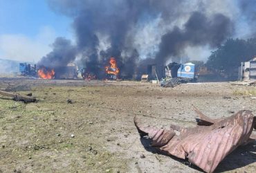 Зруйновані будинки та загиблий чоловік: росіяни обстріляли Оріхів на Запоріжжі (фото)