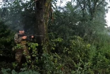 Чеченцы уничтожили грузовик с россиянами: опубликовано эффектное видео