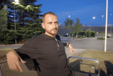 Может скрывать убийства украинцев: Франция дала убежище российскому десантнику