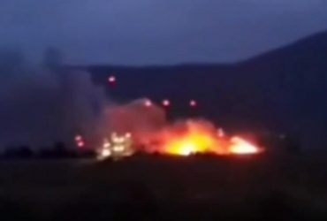 У мережі повідомили про два прильоти в російську казарму в Криму (відео)