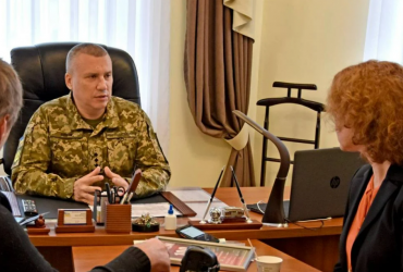 Іномарки, будинки та земля: суд арештував майно родини одеського екс-військкома Борисова