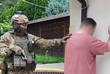 У Чернігівській області сталося жорстоке вбивство у заміському будинку банкіра (фото)