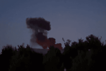 Под Таганрогом упал российский ударный дрон, начался масштабный пожар - соцсети (видео)