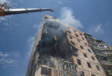 Кривавий ракетний удар росіян по Кривому Рогу: кількість постраждалих зросла