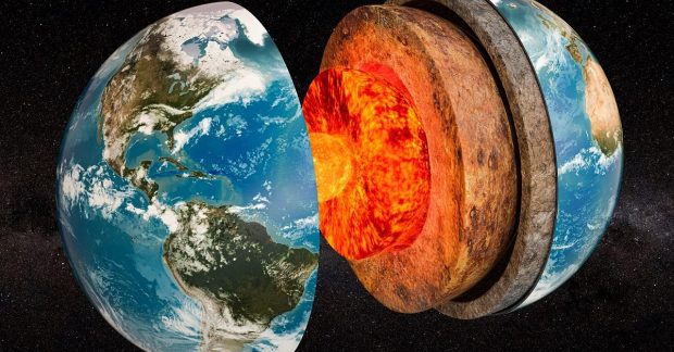 Учені пробурили понад кілометр під океаном і вперше дістали цілісний зразок мантії