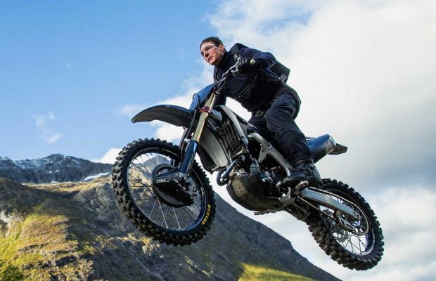 Том Круз знову робить неможливе: огляд фільму "Місія неможлива 7"