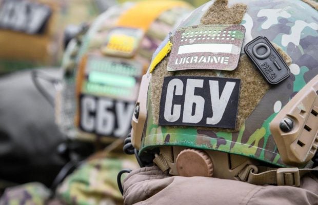 Сегодня - День службы безопасности Украины: чего пожелать профессионалам