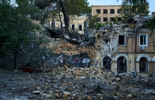Российский удар по "сердцу" Одессы: сколько и какие памятники архитектуры изуродованы