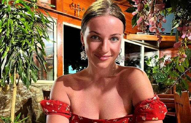 Відома журналістка розкрила відношення до росіян у Чорногорії: "Приймають, наче рідних"