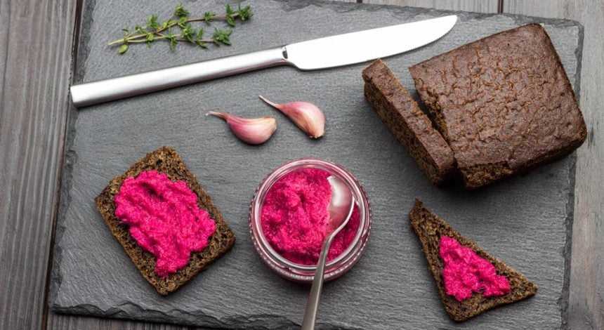 Рецепт этого хрена с буряком спрашивают все: добавьте секретный ингредиент