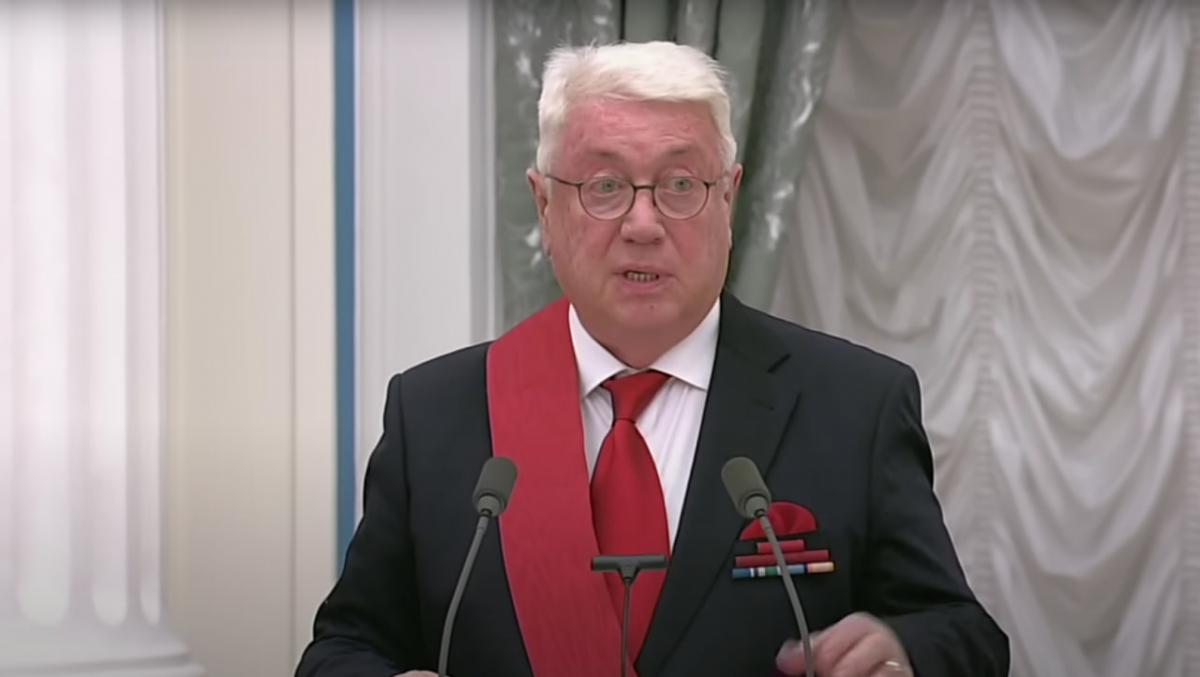 Путинист поблагодарил за "орден", а также пожелал диктатору здоровья / скриншот Путинист поблагодарил за "орден", а также пожелал диктатору здоровья / скриншот