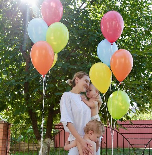 Зірка "Кварталу" вперше показала обличчя маленького сина / фото instagram Кекелії Зірка "Кварталу" вперше показала обличчя маленького сина / фото instagram Кекелії