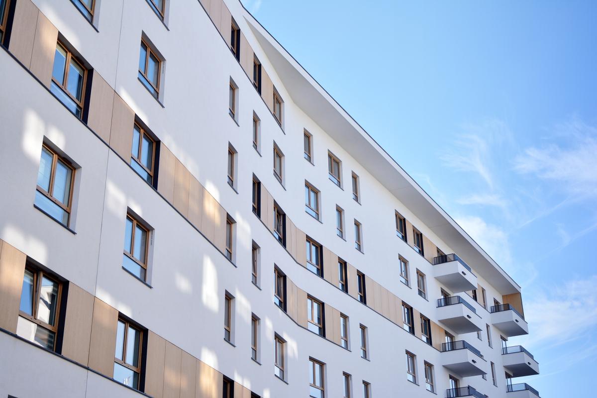 єВідновлення замість будівництва соціального житла: Азархіна запропонувала механізм забезпечення житлом ВПО єВідновлення замість будівництва соціального житла: Азархіна запропонувала механізм забезпечення житлом ВПО