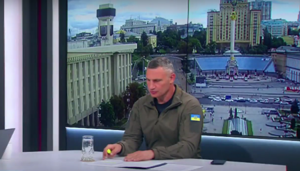 Віталій Кличко: Понад 550 мільйонів гривень матеріальної допомоги отримають цього року кияни-військовослужбовці ЗСУ та їхні сім’ї Віталій Кличко: Понад 550 мільйонів гривень матеріальної допомоги отримають цього року кияни-військовослужбовці ЗСУ та їхні сім’ї