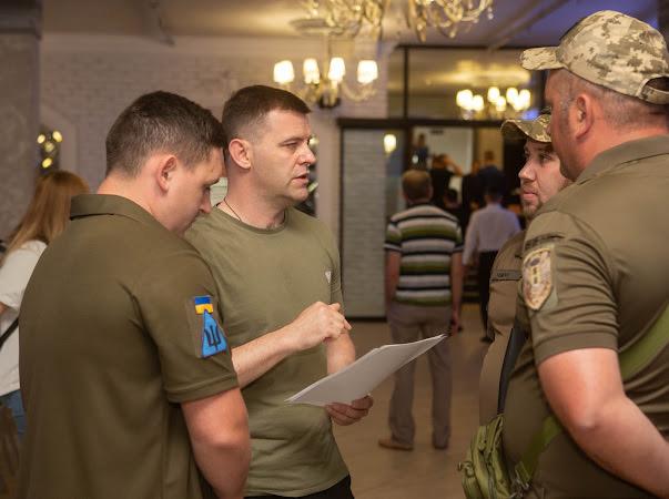 На Вінниччині народні депутати разом з громадським сектором проводять вже другий благодійний марафон для ЗСУ На Вінниччині народні депутати разом з громадським сектором проводять вже другий благодійний марафон для ЗСУ