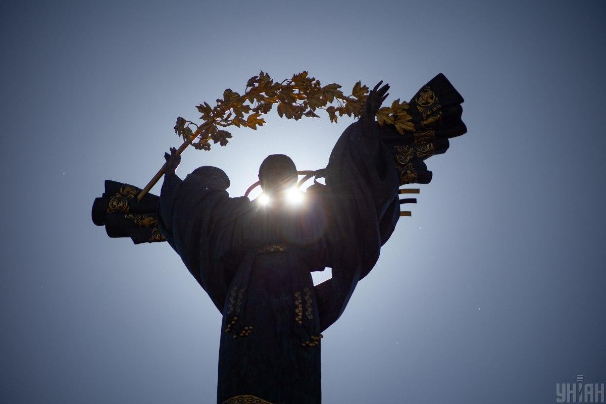 Експертка пояснила, як змінюється погода в Україні / фото УНІАН Експертка пояснила, як змінюється погода в Україні / фото УНІАН