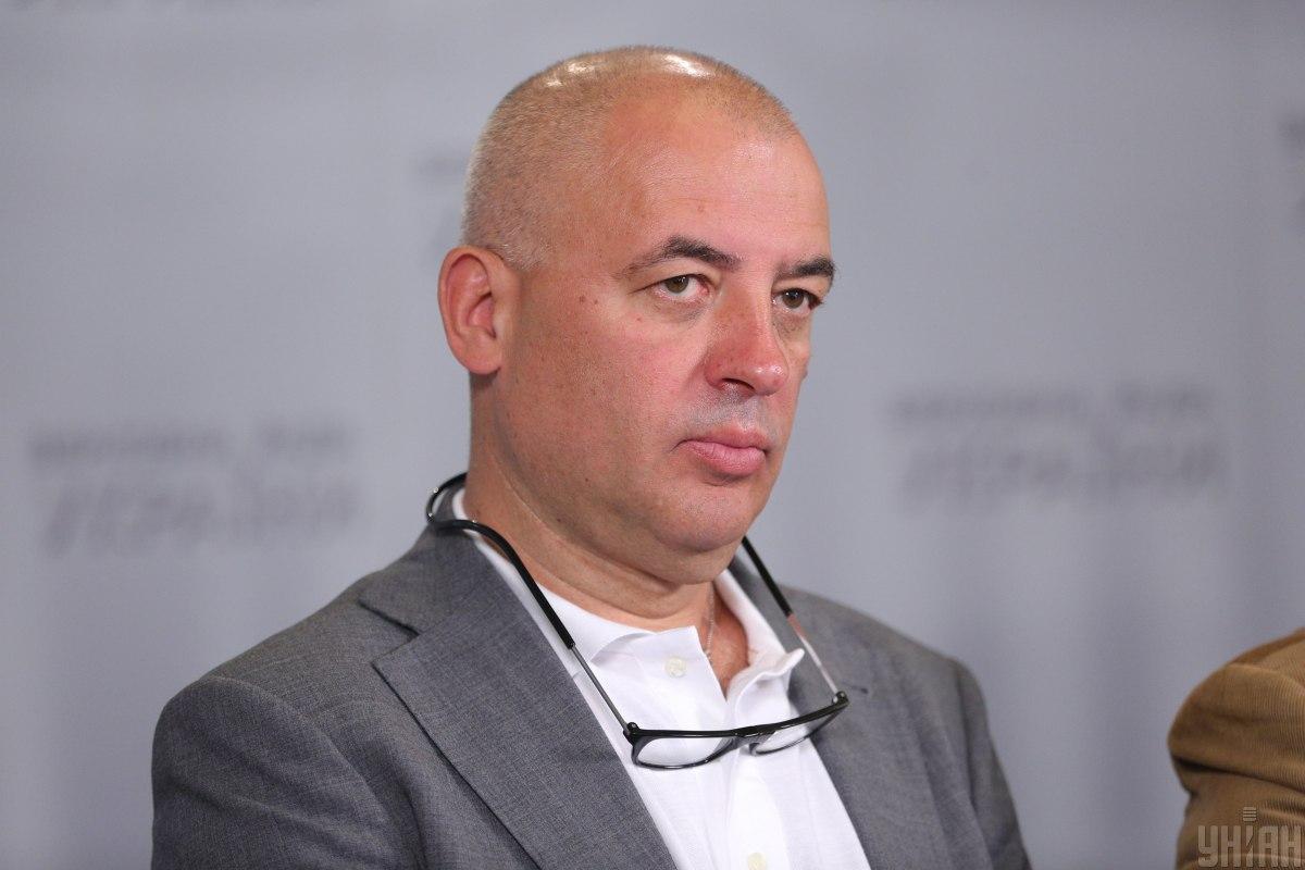 Експерт розповіла про процедуру, завдякий якій Юрій Буглак може перестати бути членом ЦВК / фото УНІАН Експерт розповіла про процедуру, завдякий якій Юрій Буглак може перестати бути членом ЦВК / фото УНІАН